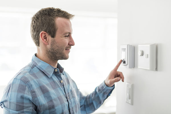 Save Money on Your Heating Bill with These 6 Tips